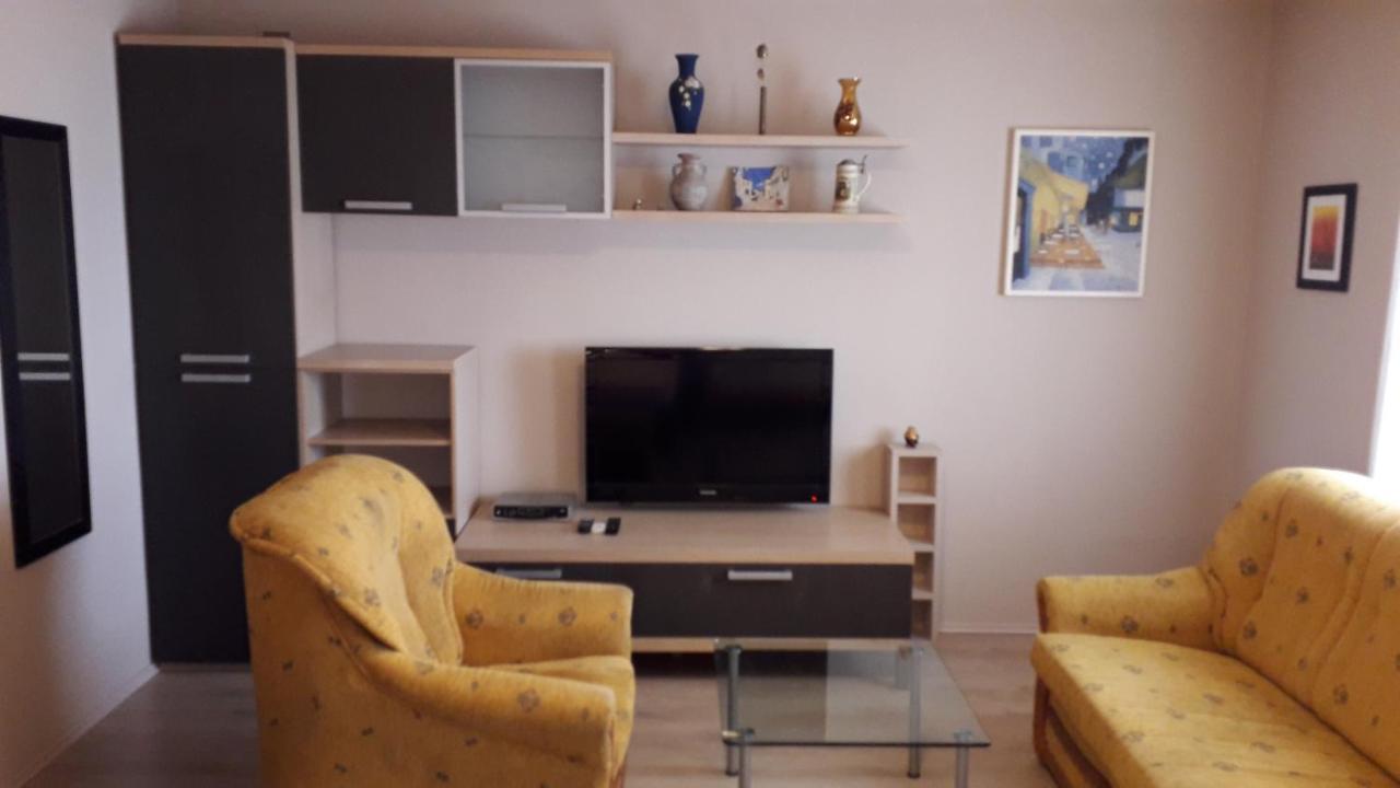 Apartments Svjeta Jadranovo Bagian luar foto