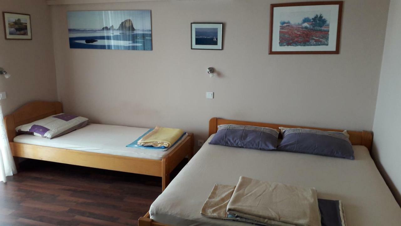 Apartments Svjeta Jadranovo Bagian luar foto